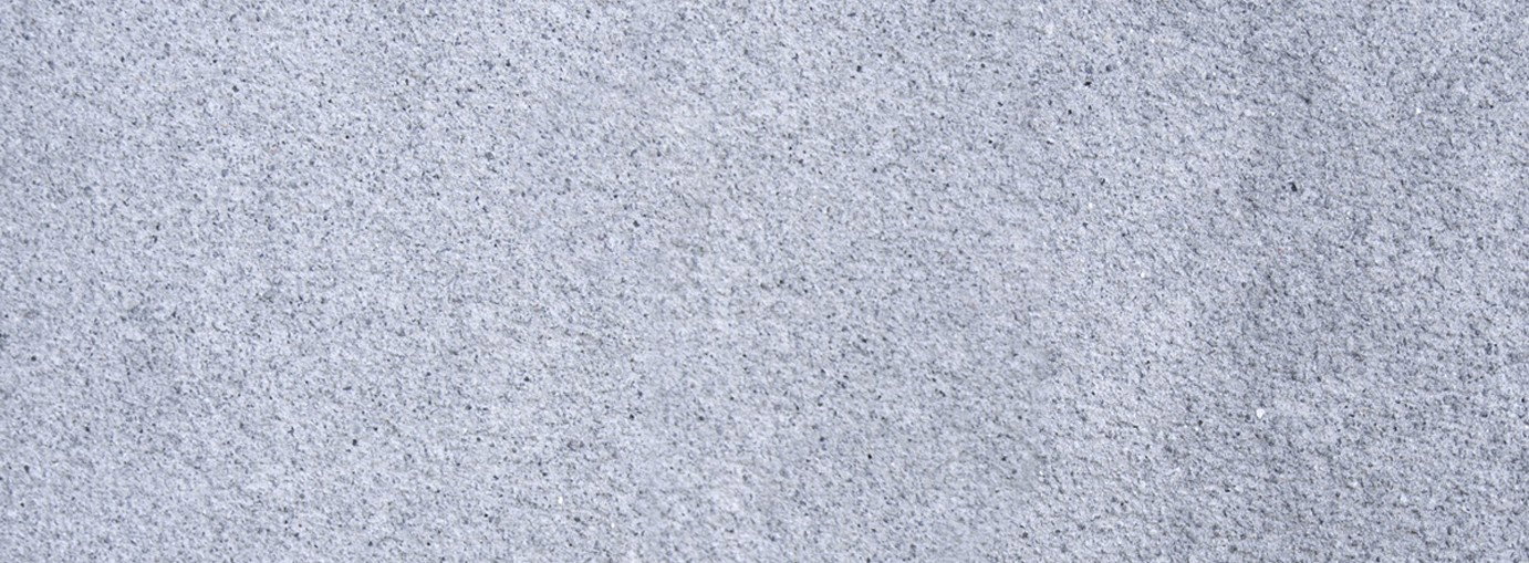 https://cdn.warentuin.nl/media/catalog/product/1/7/1701128080004011_gardenlux_deklagen_granulati_30x60x6_cm_grigio_misto_grijs_zwa_bc41.jpg