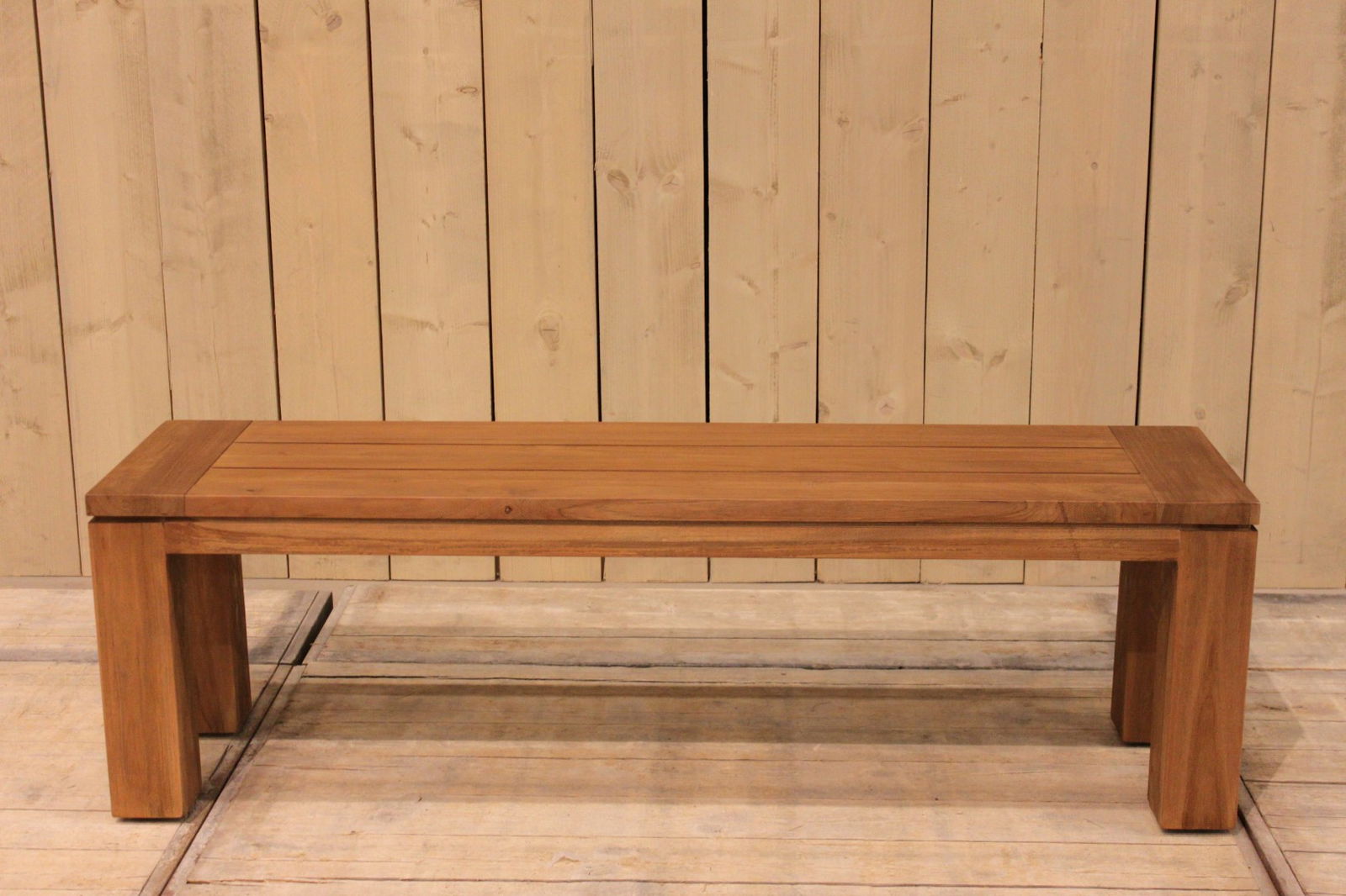 https://cdn.warentuin.nl/media/catalog/product/1/7/1711143000103158_life_outdoor_living_tuinmeubel_corona_bank_150_cm_life_outdoor_1555.jpg