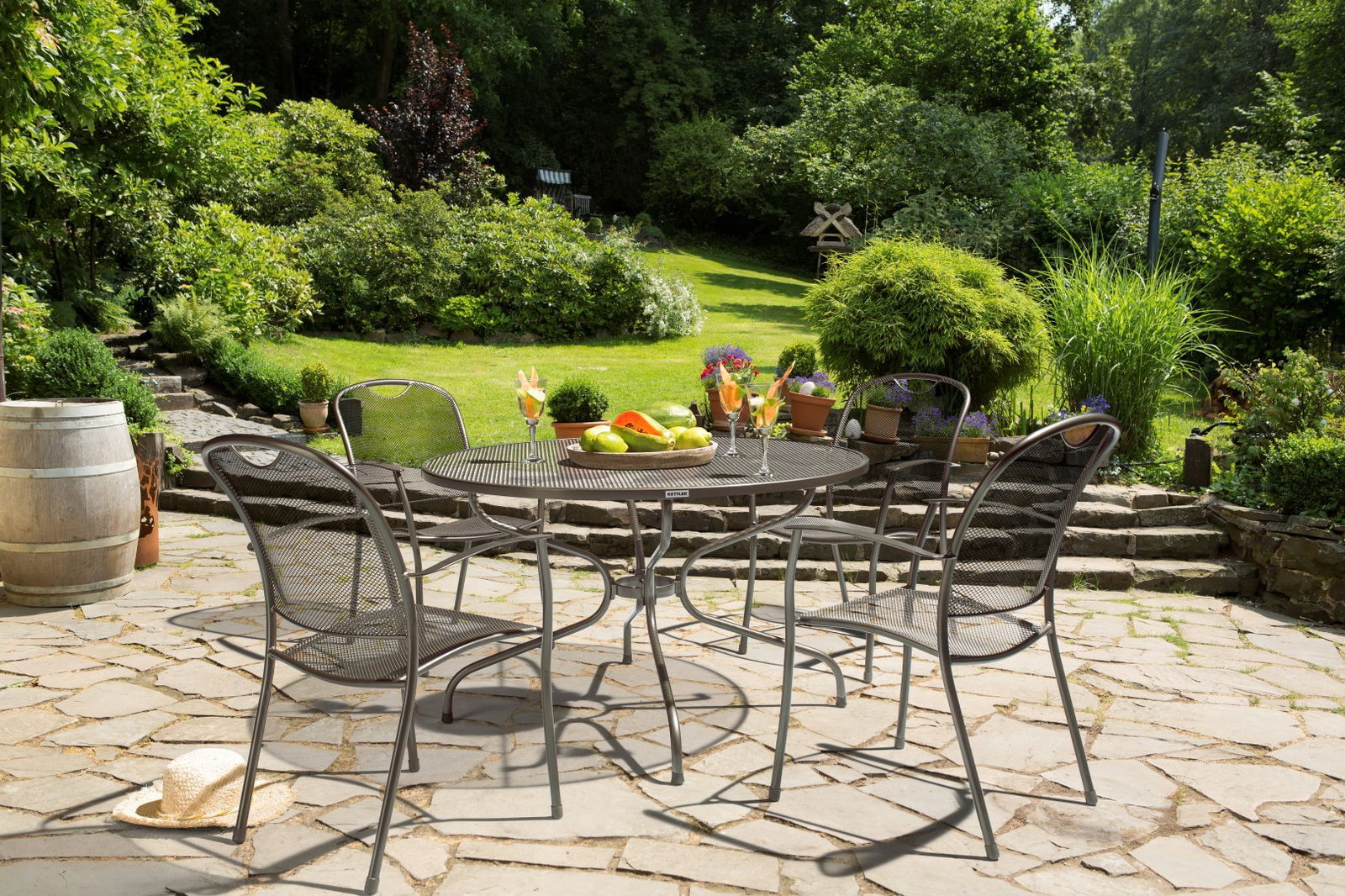 https://cdn.warentuin.nl/media/catalog/product/1/7/1714001397495789_2_kettler_stapelfauteuil_kos_d358.jpg