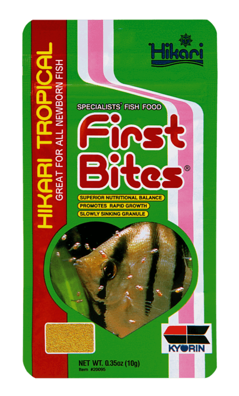 https://cdn.warentuin.nl/media/catalog/product/1/7/1770042055200950_hikari_vissenvoer_hikari_first_bites_10_gram_7290.png