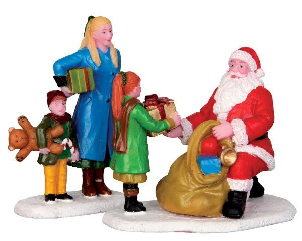 https://cdn.warentuin.nl/media/catalog/product/1/7/1770728162422453_lemax_caddington_village_kersthuisje_presents_from_santa_lemax_3a51.jpg