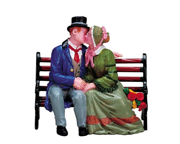 https://cdn.warentuin.nl/media/catalog/product/1/7/1770728162723802_lemax_caddington_village_kersthuisje_the_kiss_lemax_3_99a5.jpg