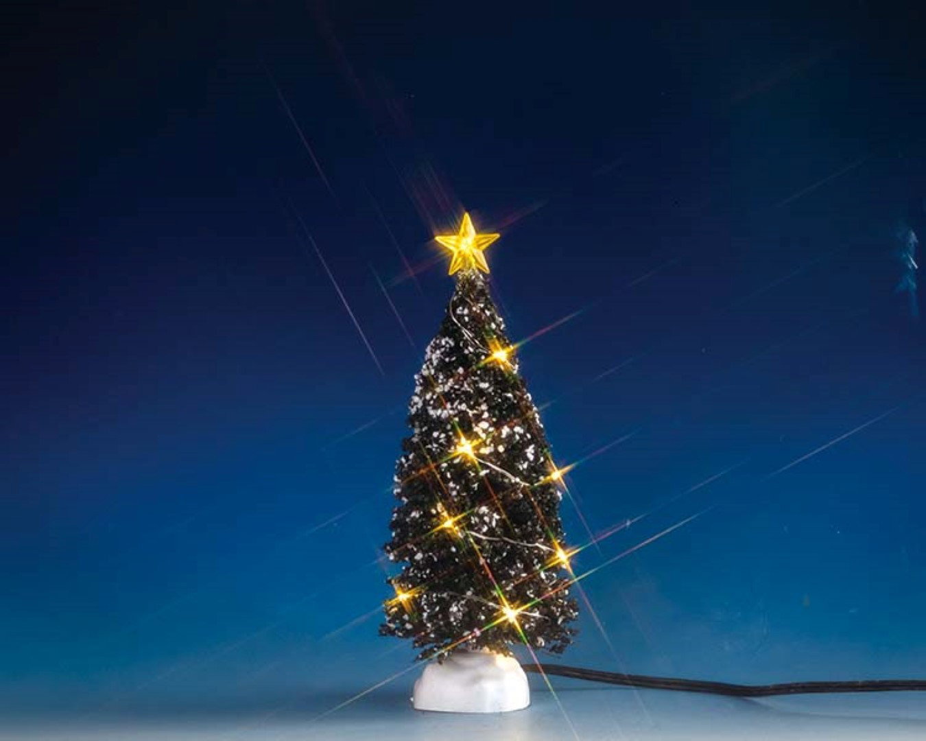 Weihnachtsfigur Evergreen tree with 12 clear light b/o 4.5v