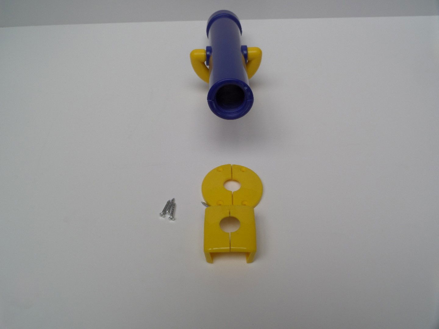 https://cdn.warentuin.nl/media/catalog/product/1/7/1775420013808823_hermic_speeltoestellen_telescoop_in_kunststof_lengte_310_mm_in_6822.jpg