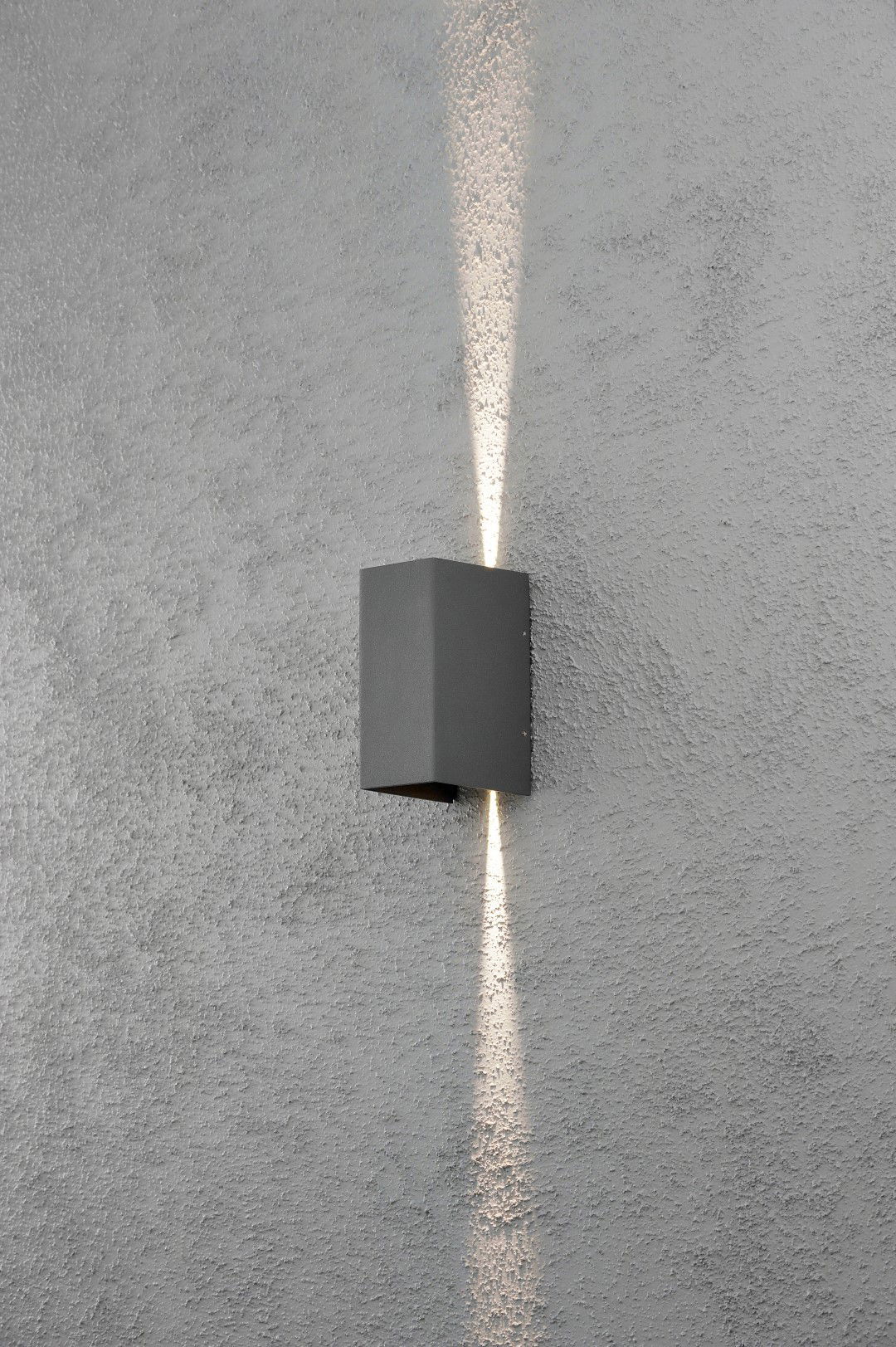 https://cdn.warentuin.nl/media/catalog/product/1/7/1777318307940374_3_konstsmide_buitenverlichting_buitenverlichting_cremona_7940__d7f8.jpg