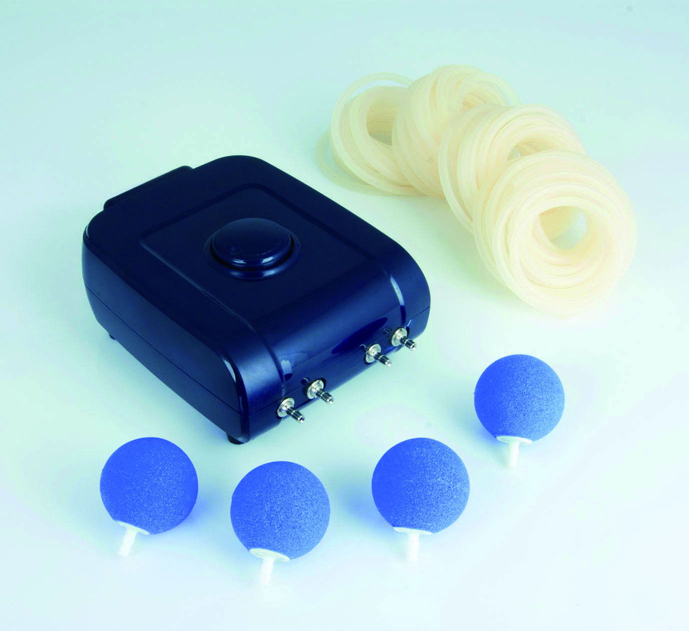 https://cdn.warentuin.nl/media/catalog/product/1/7/1778711465513265_ubbink_pompen_air_1000_outdoor_3_c3cb.jpg