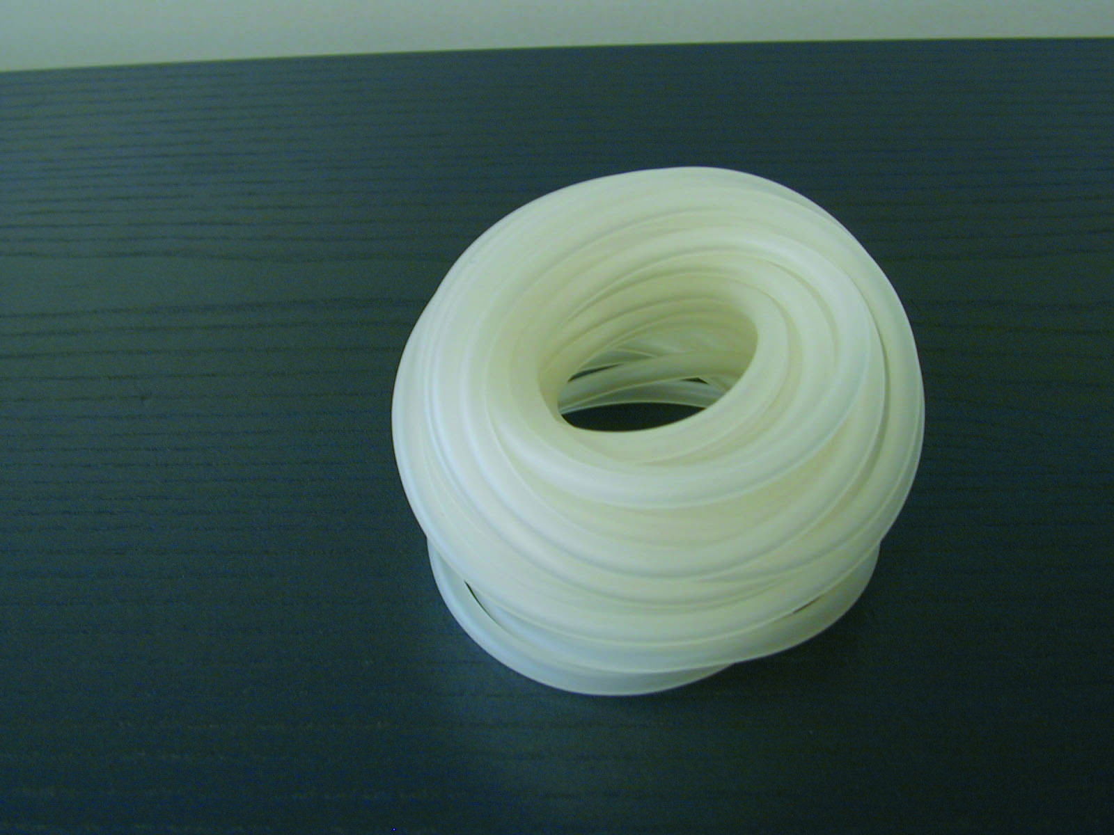https://cdn.warentuin.nl/media/catalog/product/1/7/1778711465550918_ubbink_pompen_air_hose_4mm_x_10m_3_c433.jpg