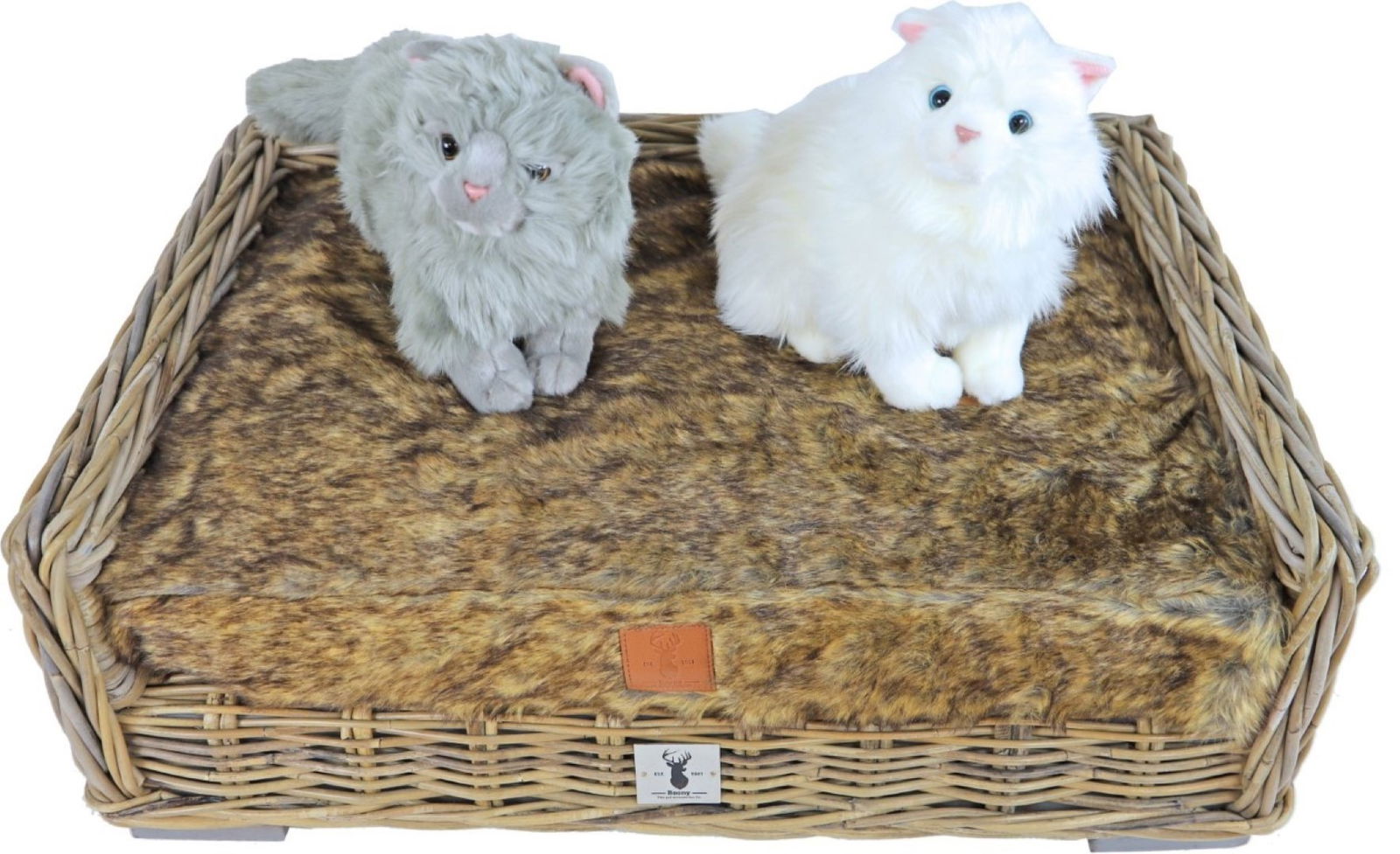 https://cdn.warentuin.nl/media/catalog/product/1/7/1778712901065225_boony_est_1941_dierenaccessoires_boony_est_1941_ligkussen_griz_e7ca.jpg