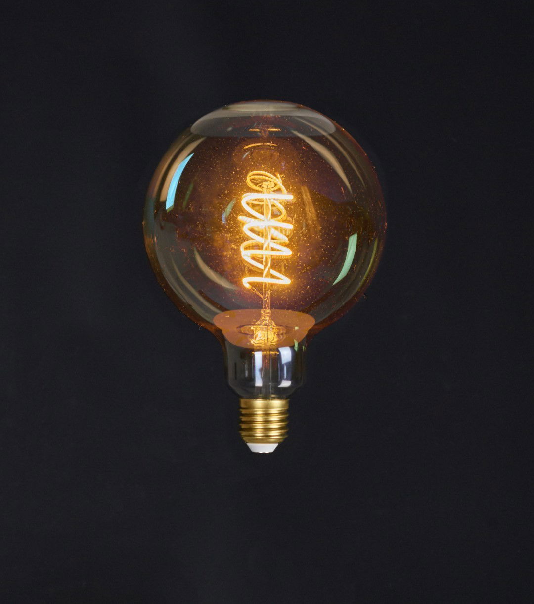 https://cdn.warentuin.nl/media/catalog/product/1/7/1778713619389702_anna_s_collection_kerstverlichting_spiraal_lamp_125_x_175_mm_e_4588.jpg