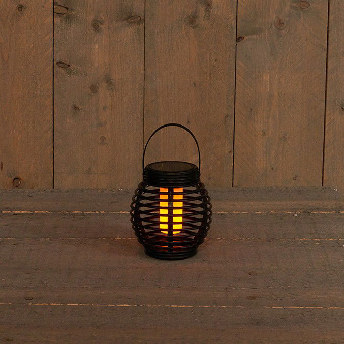 https://cdn.warentuin.nl/media/catalog/product/1/7/1778713619400940_anna_s_collection_buitenartikel_solar_lantaarn_zwart_d15x15_cm_31e7.jpg