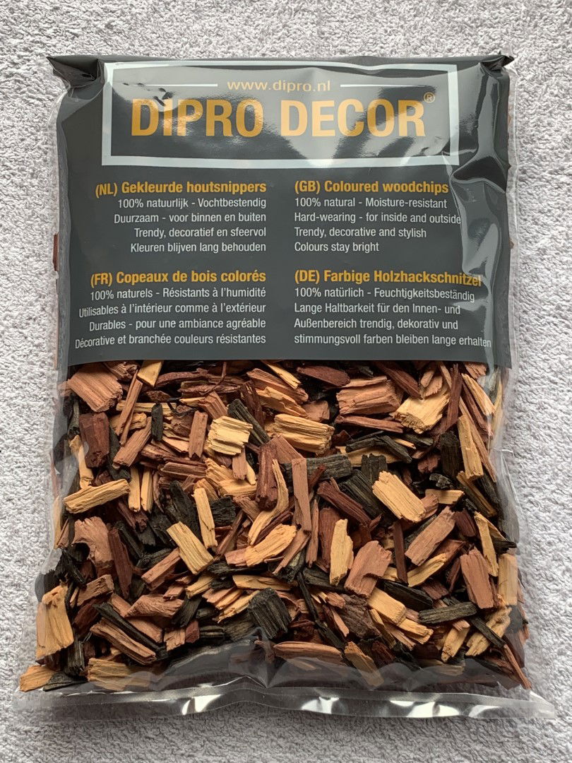 https://cdn.warentuin.nl/media/catalog/product/1/7/1778716288003092_dipro_decor_houtsnippers_houtsnippers_1_l_mix_terra_dipro_deco_077e.JPG
