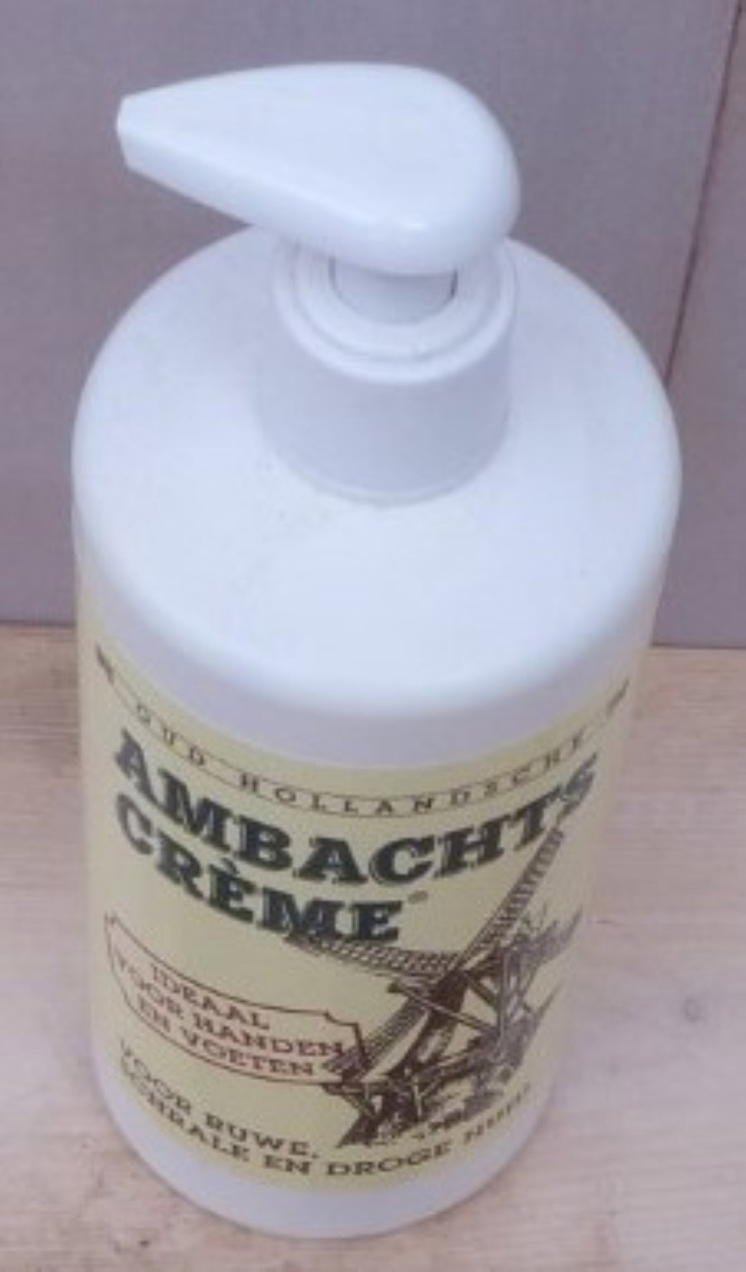 https://cdn.warentuin.nl/media/catalog/product/1/7/1778717371711962_3_oud_hollandsche_creme_oud_hollandsche_ambachtscreme_450_ml_1_15c1.jpg