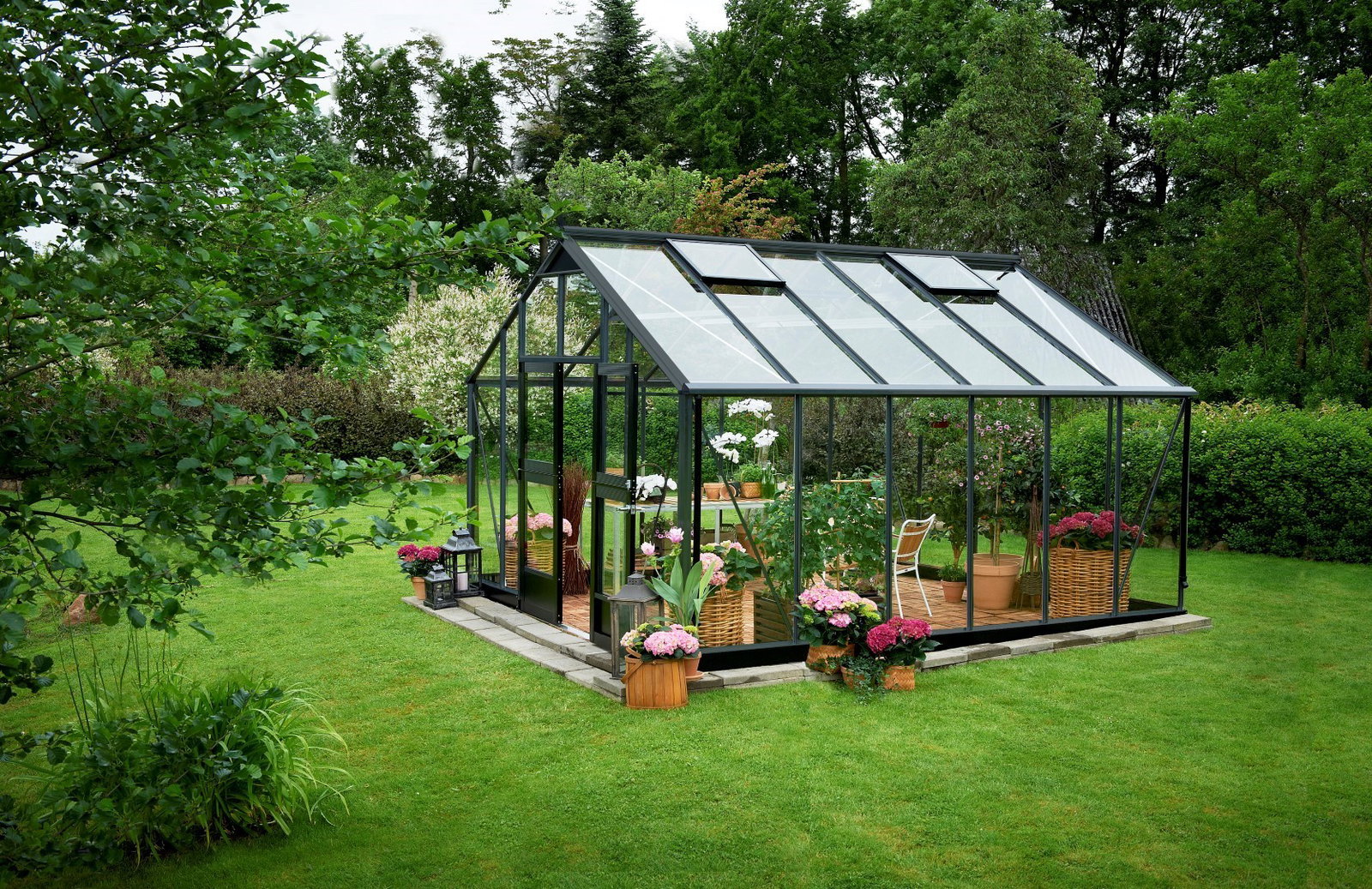 https://cdn.warentuin.nl/media/catalog/product/1/7/1778718226337924_juliana_hobbykas_gardener_161_antraciet_grijs_gecoat_veilighei_2347.jpg