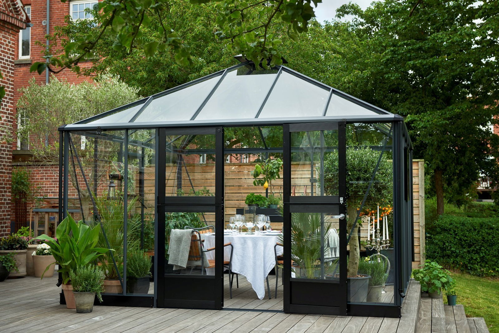 https://cdn.warentuin.nl/media/catalog/product/1/7/1778719214380168_2_juliana_tuinkamer_tuinkamer_oase_grijs_gecoat_veiligheidsgla_7f61.jpg
