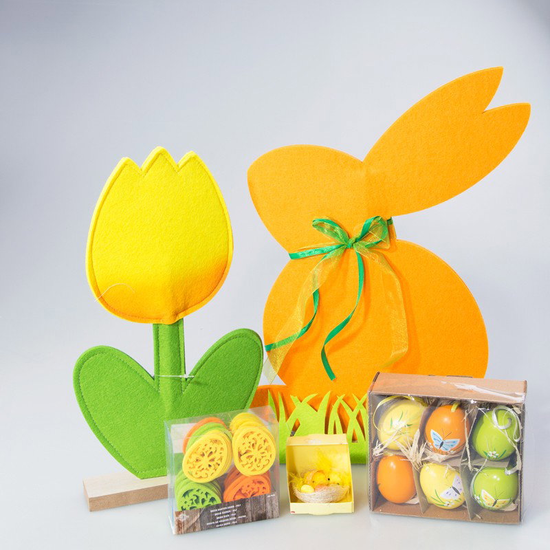 https://cdn.warentuin.nl/media/catalog/product/1/8/1885146325479353_oosterik_home_paasartikelen_paaspakket_oranje_konijn_99cf.jpg