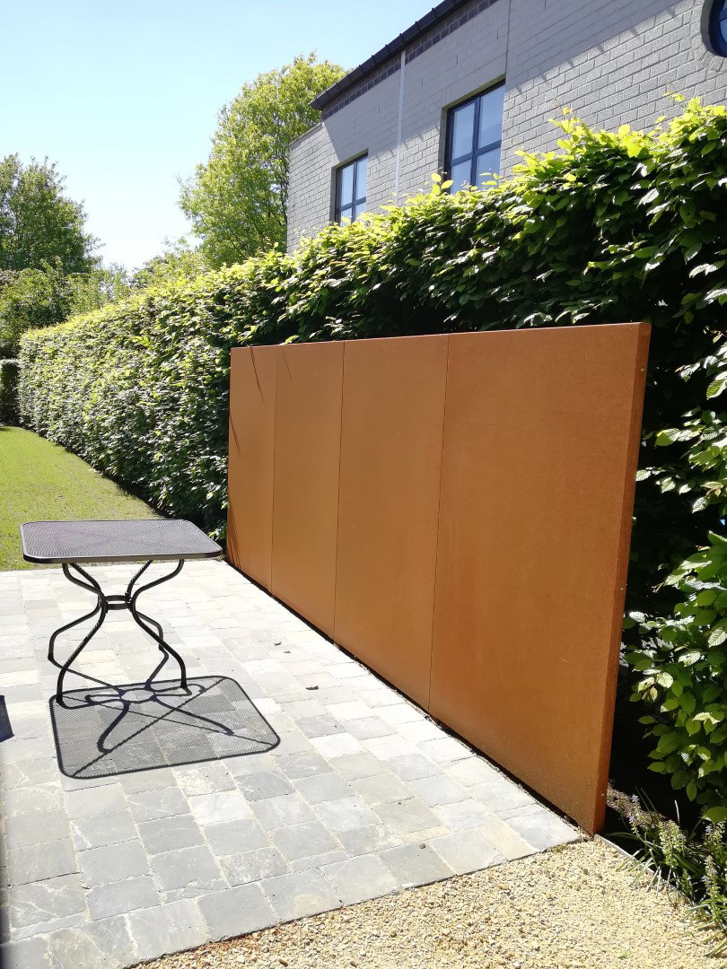 https://cdn.warentuin.nl/media/catalog/product/D/R/DROP5404033108293_01_gerofence_cortenstaal_l50_x_b5_x_h200_cm_geroba_cf17.jpg