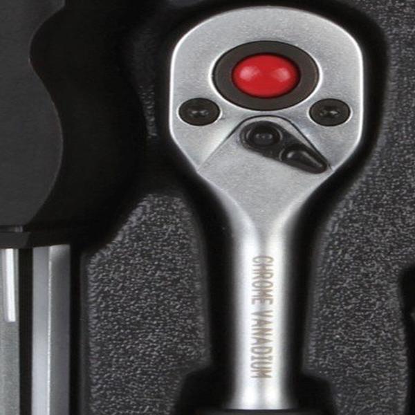 https://cdn.warentuin.nl/media/catalog/product/D/R/DROP5410329472504_01_gereedschapsset_28_st_toolland_4975.jpg