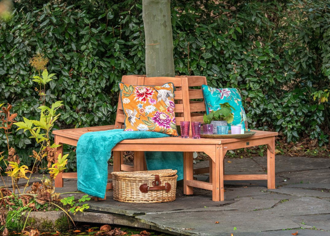 https://cdn.warentuin.nl/media/catalog/product/D/R/DROP8715815007572_01_boombank_hardhout_tuindeco_a461.jpg