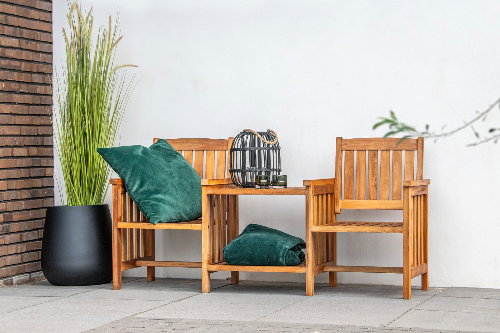 https://cdn.warentuin.nl/media/catalog/product/D/R/DROP8715815007596_01_loveseat_standaard_tuindeco_afef.jpg
