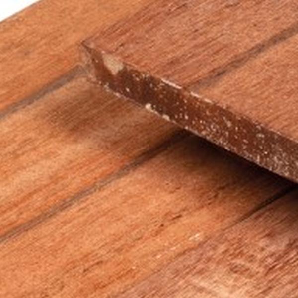https://cdn.warentuin.nl/media/catalog/product/D/R/DROP8715815023169_01_plank_hardhout_1_5x14_0x275_cm_tuindeco_bf51.jpg
