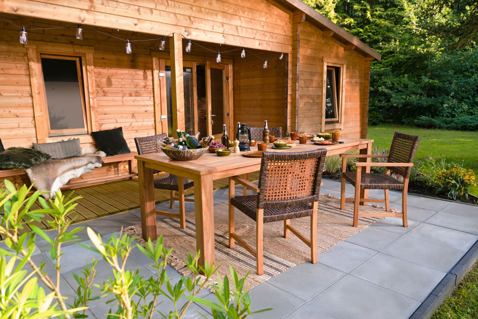 https://cdn.warentuin.nl/media/catalog/product/D/R/DROP8715815029086_01_tuintafel_modern_teak_180_cm_tuindeco_4478.jpg