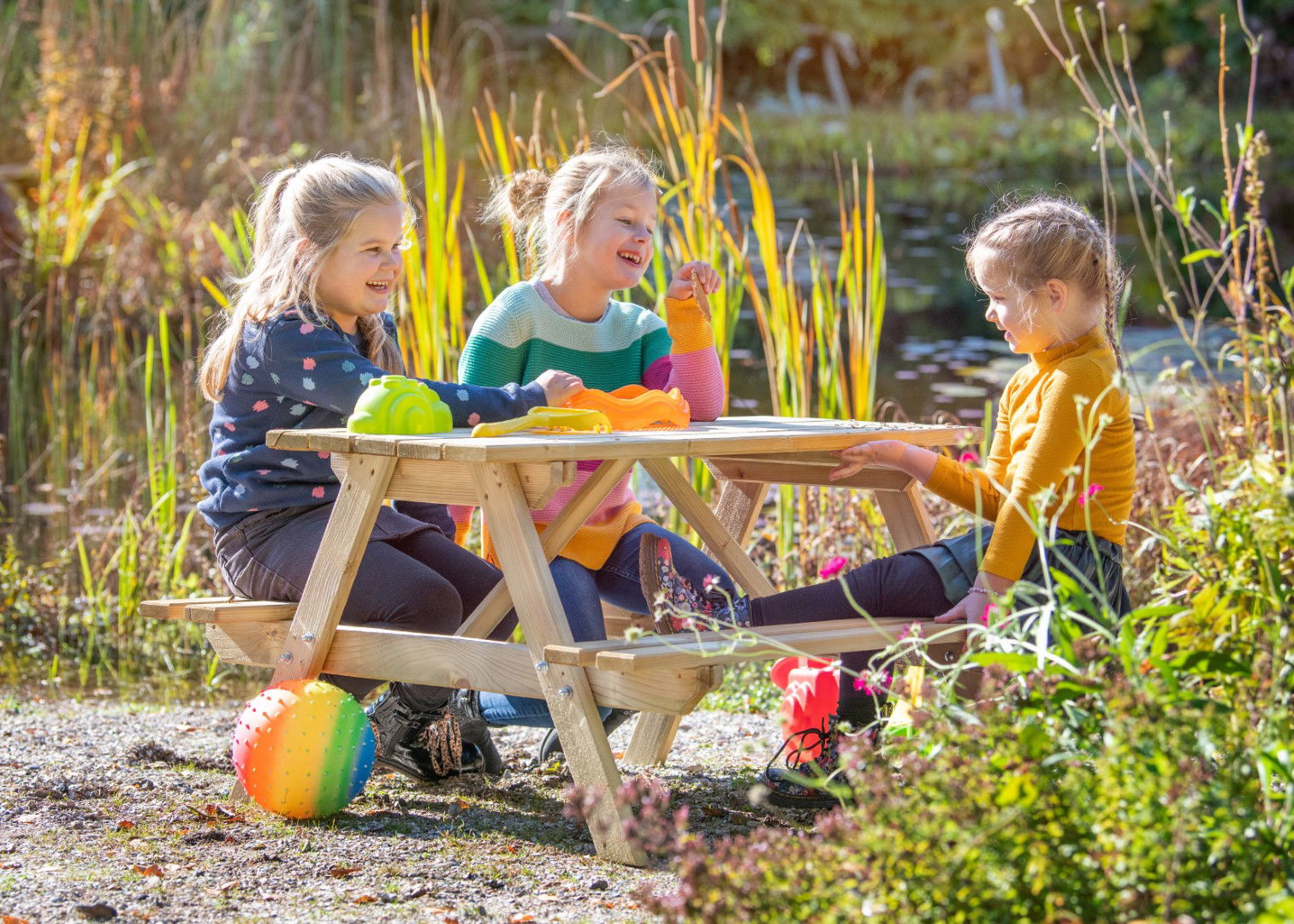 https://cdn.warentuin.nl/media/catalog/product/D/R/DROP8715815113020_kinderpicknicktafel_ii_tuindeco_779a.jpg