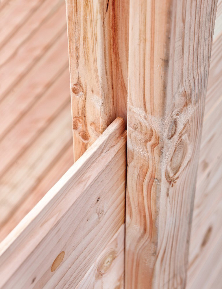 https://cdn.warentuin.nl/media/catalog/product/D/R/DROP8715815405668_sleuf_tussenpaal_douglas_11_5x11_5x300_cm_tuindeco_1fde.jpg