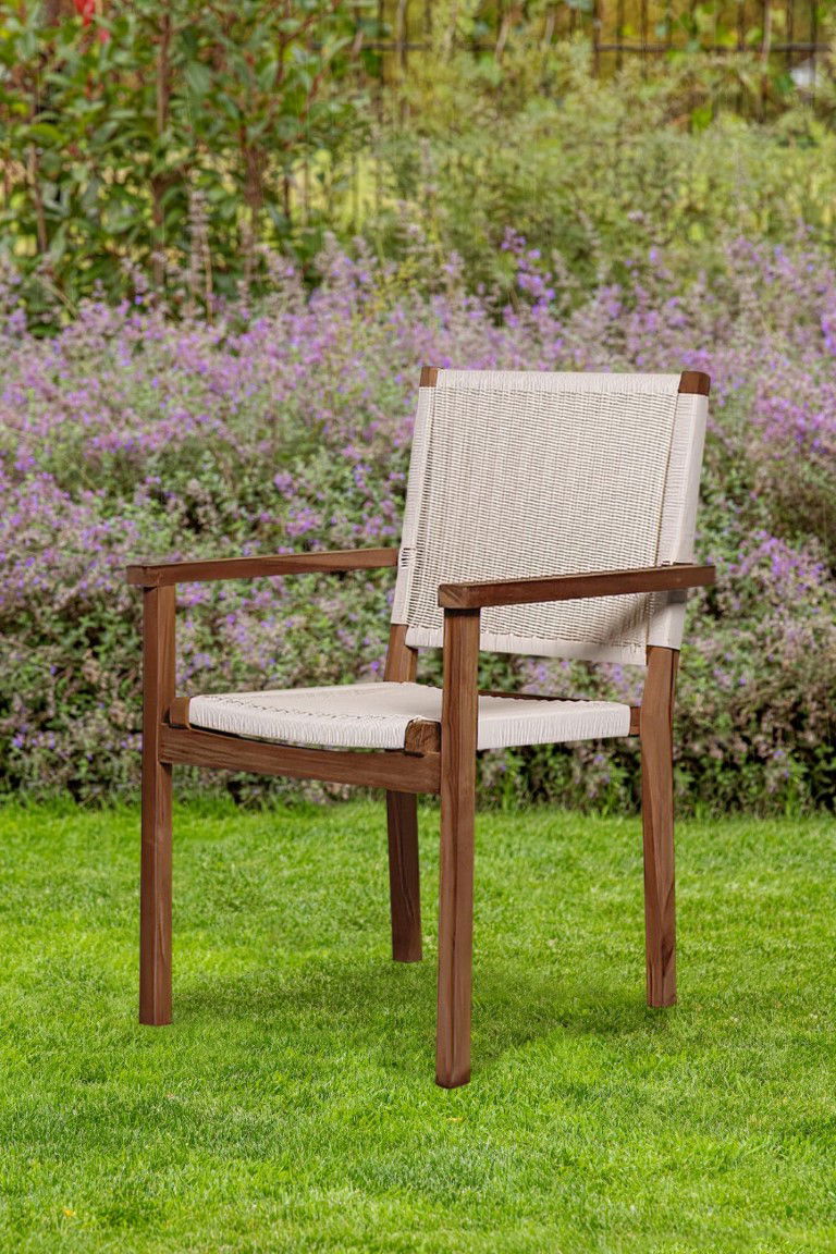 https://cdn.warentuin.nl/media/catalog/product/D/R/DROP8715815417142_teak_tuinstoel_riau_set_van_2_stoelen_tuindeco_3037.jpg