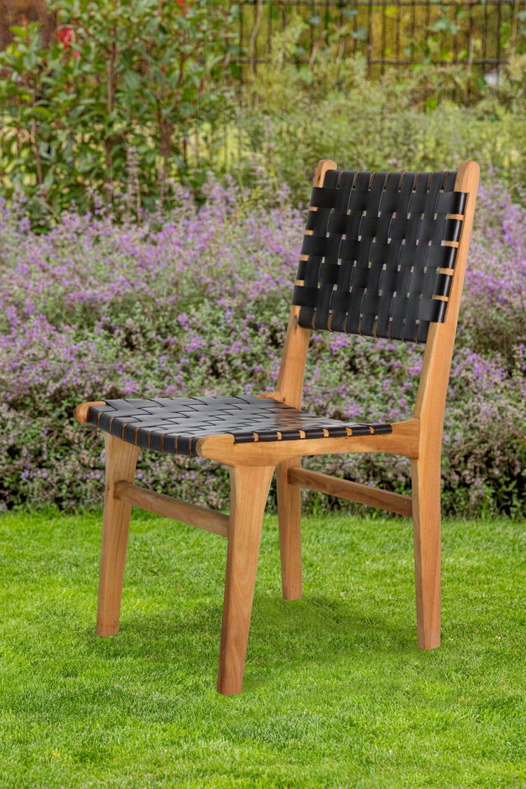 https://cdn.warentuin.nl/media/catalog/product/D/R/DROP8715815417159_01_teak_tuinstoel_bantam_set_van_2_stoelen_tuindeco_59b3.jpg