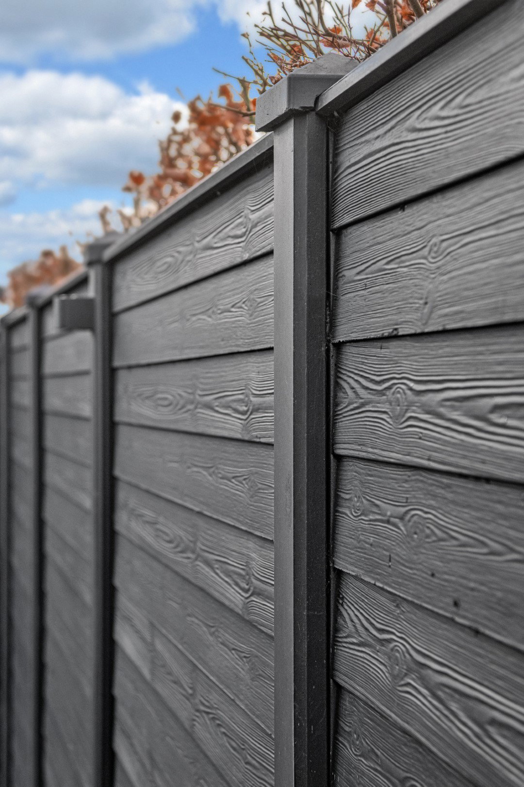 https://cdn.warentuin.nl/media/catalog/product/D/R/DROP8715815505078_01_berton_sleufpaal_reest_gecoat_eindmodel_272_cm_tuindeco_fbf6.jpg