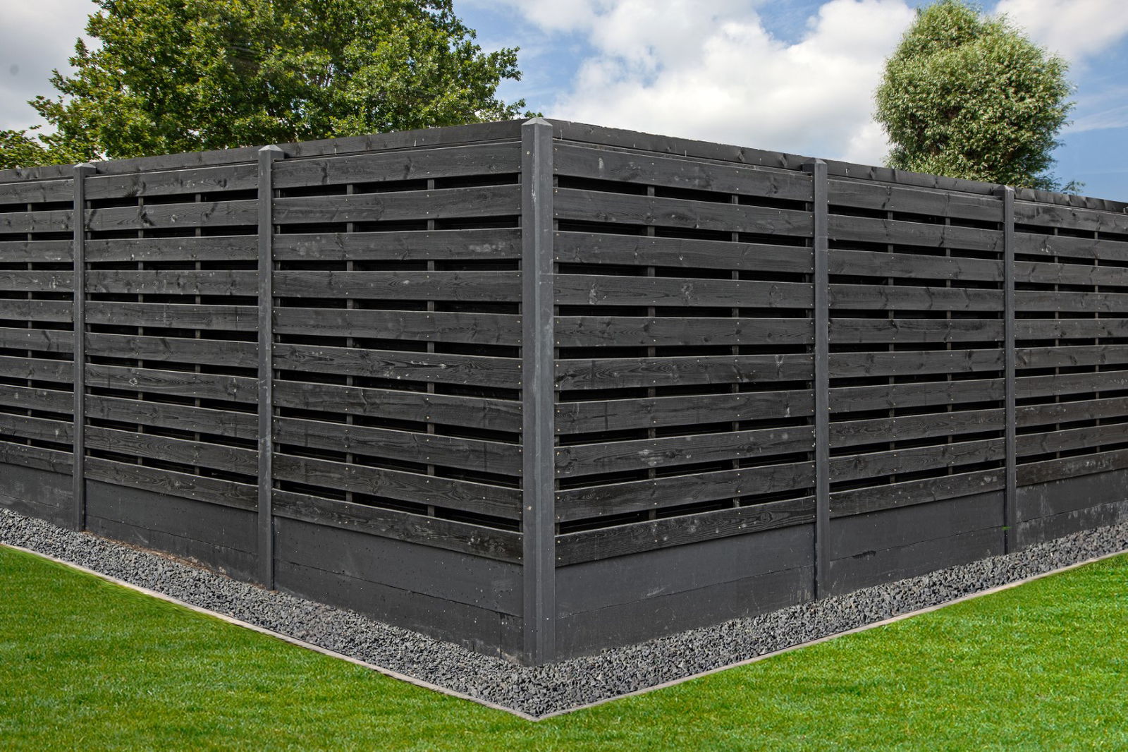 https://cdn.warentuin.nl/media/catalog/product/D/R/DROP8715815531671_midden_europees_grenen_tuinplank_gedroogd_zwart_gespoten_gesc_c50e.jpg