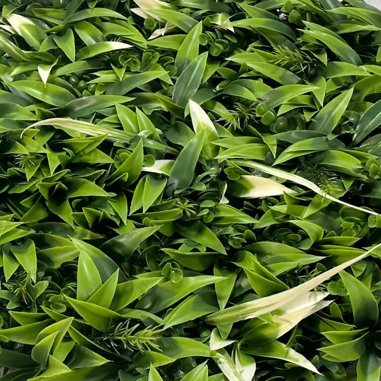 https://cdn.warentuin.nl/media/catalog/product/D/R/DROP8718868807663_01_easylawn_kunstplantenmat_easylawn_kunstplant_5a94.jpg