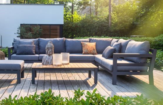 https://cdn.warentuin.nl/media/catalog/product/M/E/MEUB1143000104008_01_yoi_loungeset_loungeset_midori_hoekset_xl_met_middenstuk_g_e71b.JPG