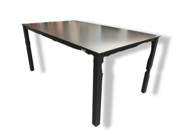 https://cdn.warentuin.nl/media/catalog/product/M/E/MEUB1143000104504_01_driesprong_collection_cubic_tafel_160x95_cm__8686.jpg