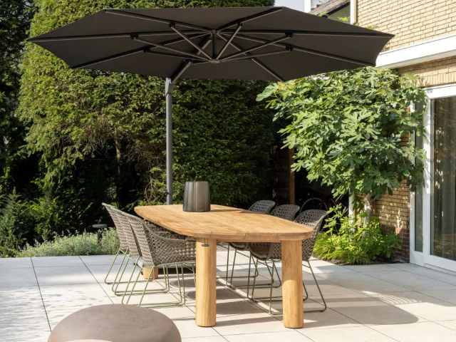 https://cdn.warentuin.nl/media/catalog/product/M/E/MEUB1143000104595_01_tafel_tirrena_300x112x76_cm_teak_4713.png