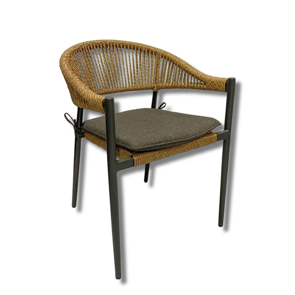 https://cdn.warentuin.nl/media/catalog/product/M/E/MEUB2100050140119_01_your_own_living_dining_tuinstoelen_casino_di_jpg_9a19.jpg