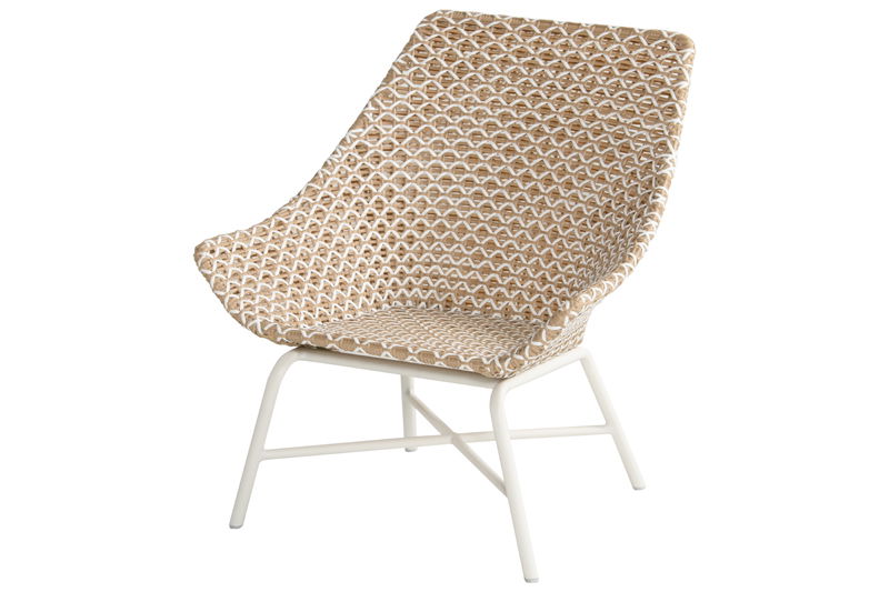 https://cdn.warentuin.nl/media/catalog/product/M/E/MEUB8711268613391_hartman_stoelen_delphine_lounge_chair_dw_honey_hartman_803c.jpg