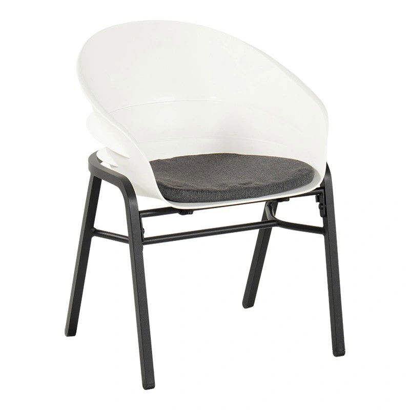 https://cdn.warentuin.nl/media/catalog/product/M/E/MEUB8711268718300_tubb_tuinstoel_royal_white_hartman_a5a4.jpg