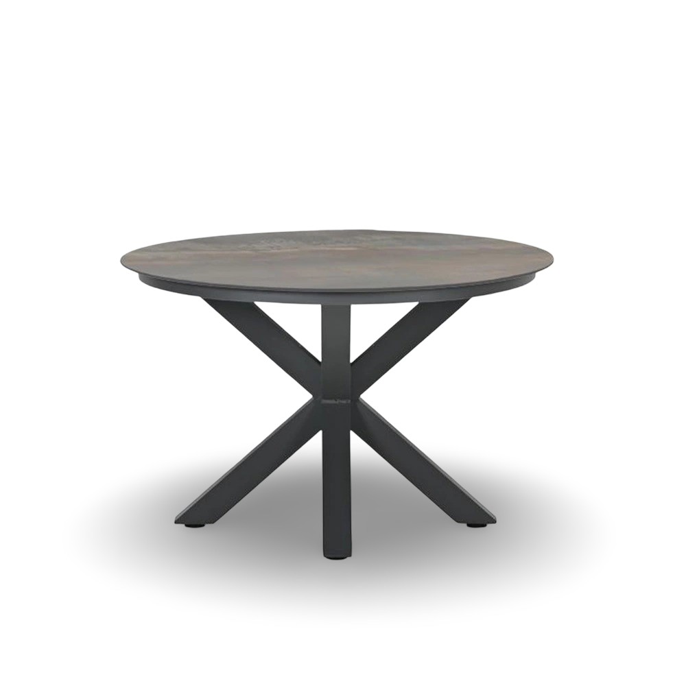 https://cdn.warentuin.nl/media/catalog/product/M/E/MEUB8713002343045_01_lowland_tuintafel_rome_bronze_dia_120_cm_garden_impression_ca13.jpg