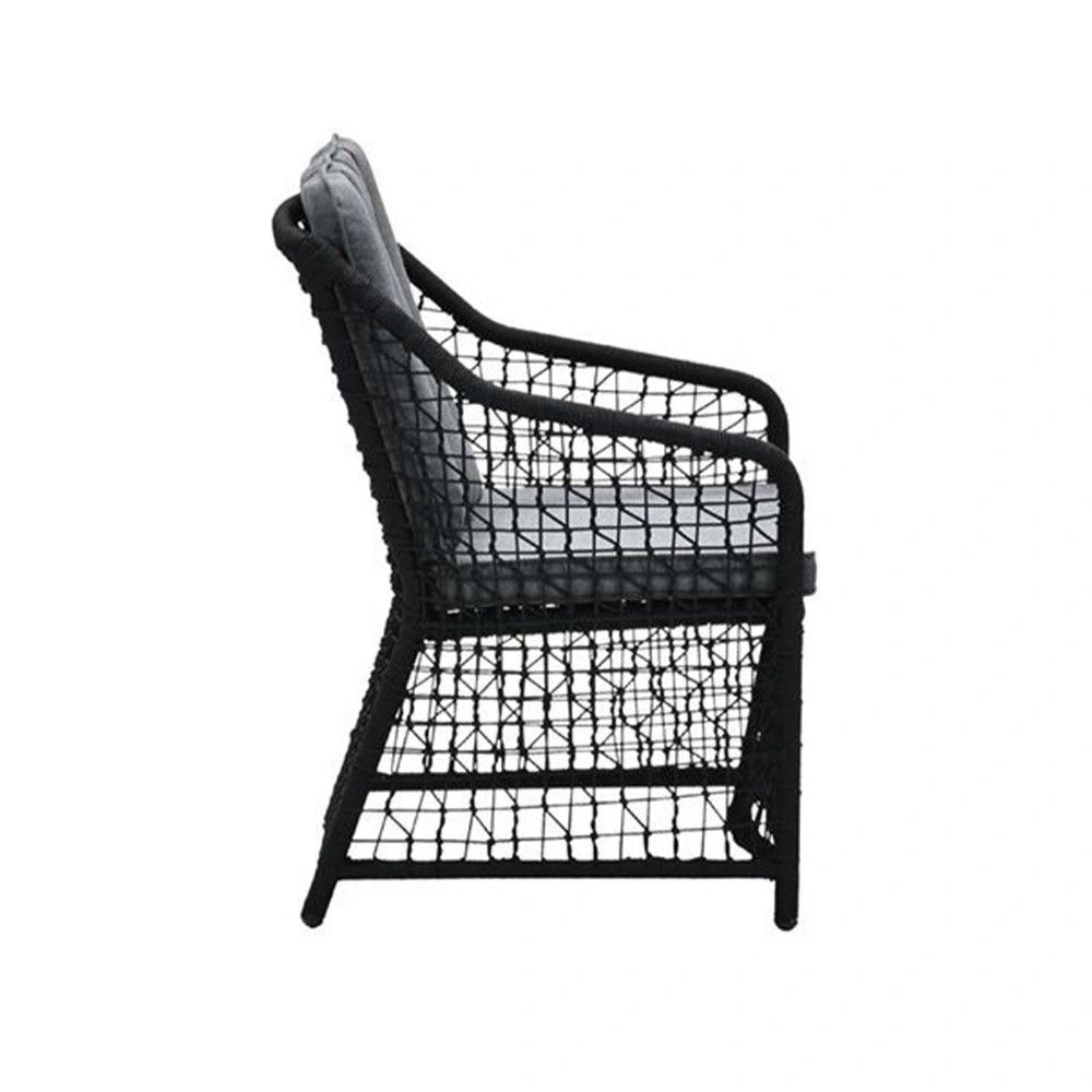 https://cdn.warentuin.nl/media/catalog/product/M/E/MEUB8713002490664_01_vasto_dining_tuinstoel_black_mystic_grey_garden_impression_7ba8.jpg