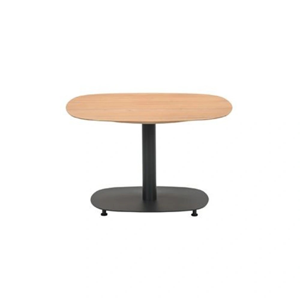 https://cdn.warentuin.nl/media/catalog/product/M/E/MEUB8713002582468_01_leon_bijzettafel_licht_teak_look_70x70x43_cm_garden_impres_9394.jpg