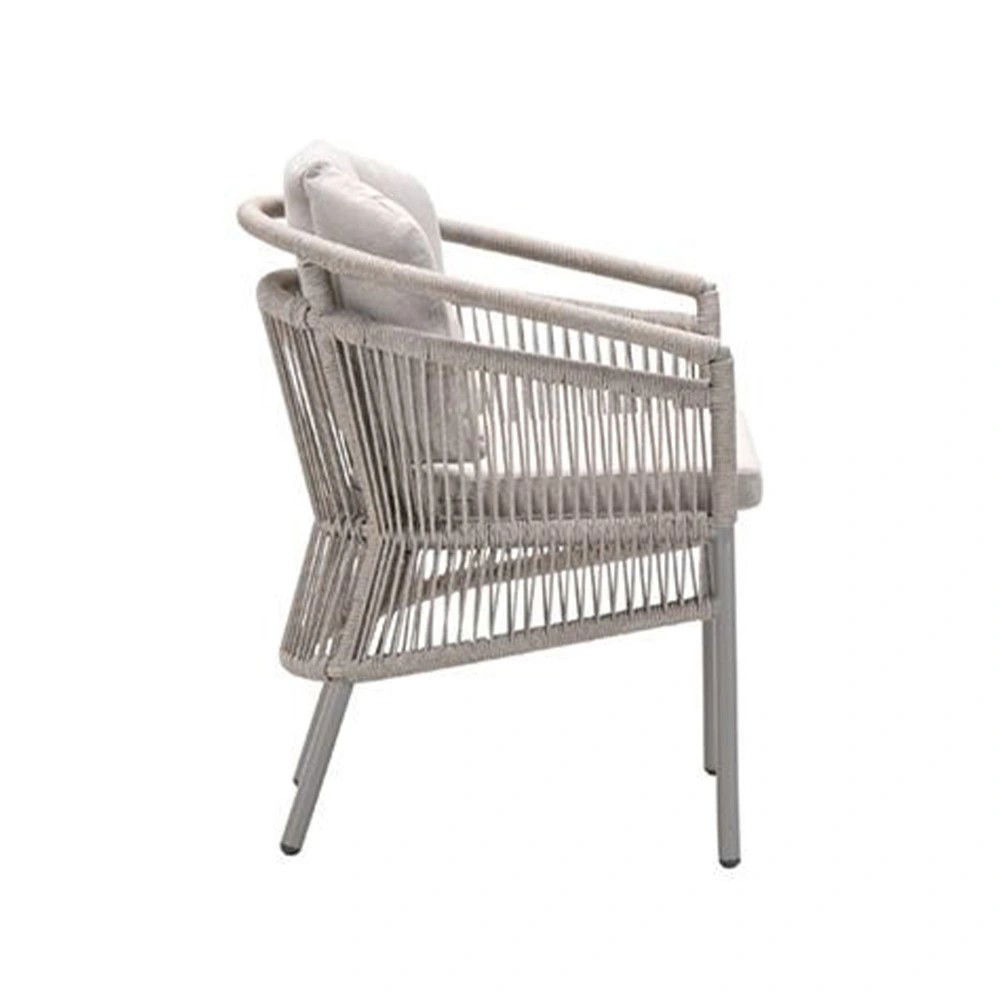 https://cdn.warentuin.nl/media/catalog/product/M/E/MEUB8713002586060_01_prato_dining_tuinstoel_taupe_desert_sand_garden_impression_ae6f.jpg
