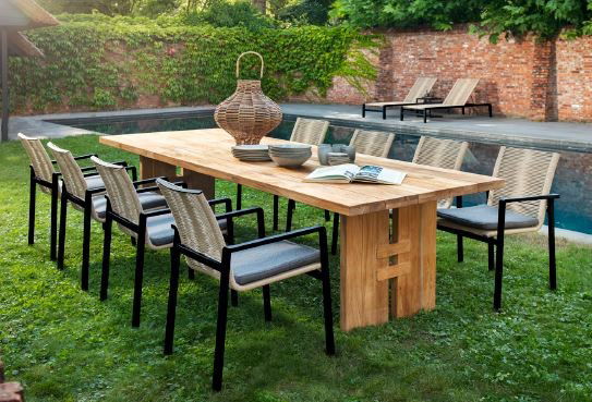 https://cdn.warentuin.nl/media/catalog/product/M/E/MEUB8716839930303_01_yoi_stoel_ishi_stackable_dining_chair_aluminium_black_rope_4d08.JPG