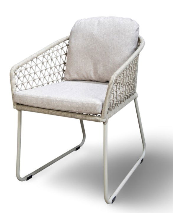 https://cdn.warentuin.nl/media/catalog/product/M/E/MEUB8716839940630_01_yoi_tuinmeubels_bara_dining_chair_aluminium_sal_jpg_6065.jpg