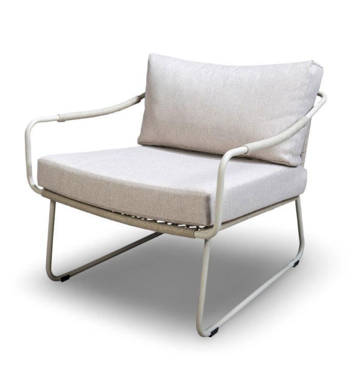 https://cdn.warentuin.nl/media/catalog/product/M/E/MEUB8716839941170_01_yoi_tuinmeubels_moledo_lounge_chair_aluminium_s_jpg_faff.jpg