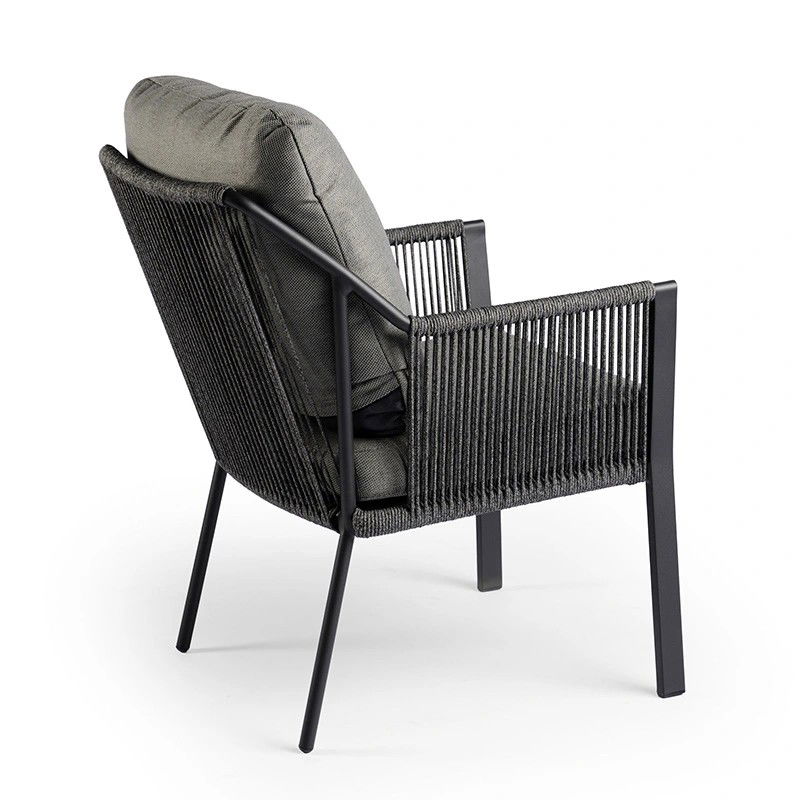 https://cdn.warentuin.nl/media/catalog/product/M/E/MEUB8718657655994_01_liv_low_dining_tuinstoel_charcoal_tierra_outdoor_f60f.jpg