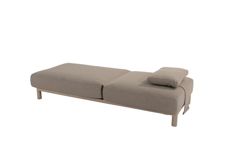 https://cdn.warentuin.nl/media/catalog/product/M/E/MEUB8720087021492_madeira_ligbed_latte_4so_b46c.jpg