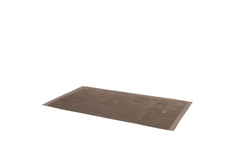 https://cdn.warentuin.nl/media/catalog/product/M/E/MEUB8720087023182_01_luxe_handdoek_taupe_180_x_100_cm_4so_de70.jpg