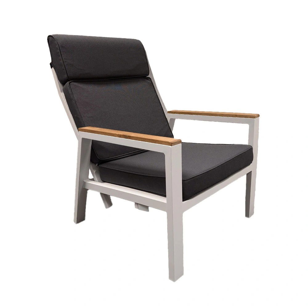 https://cdn.warentuin.nl/media/catalog/product/M/E/MEUB9900000553104_01_stefano_relax_set_wit_trestino_65d3.jpg