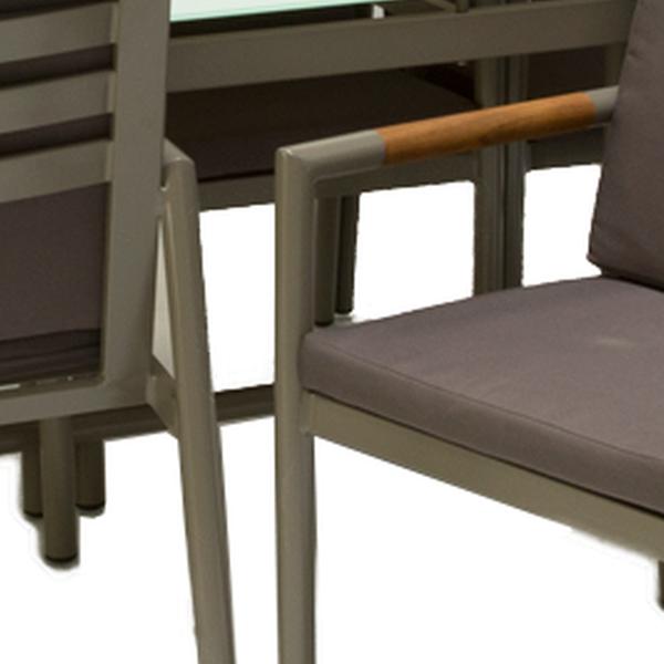 https://cdn.warentuin.nl/media/catalog/product/M/E/MEUB9900001222795_01_oosterikeen_vierdehome_diningsetseen_vierdesets_coro_dinin_467d.jpg